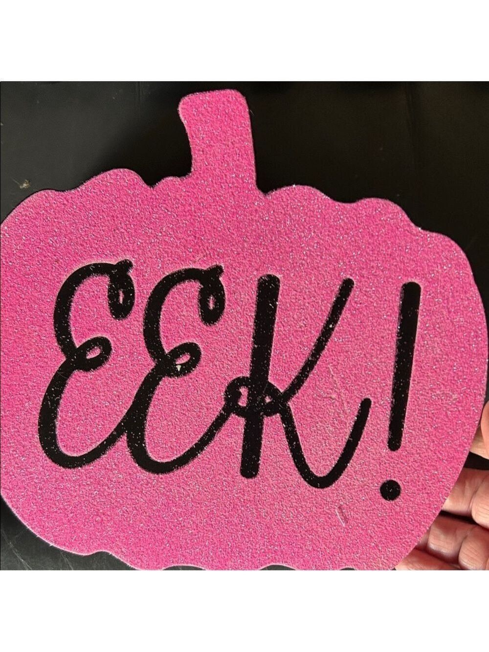 Vibrant 'Spooky' and 'EEK!' Halloween Sign Set - Picture 6 of 8
